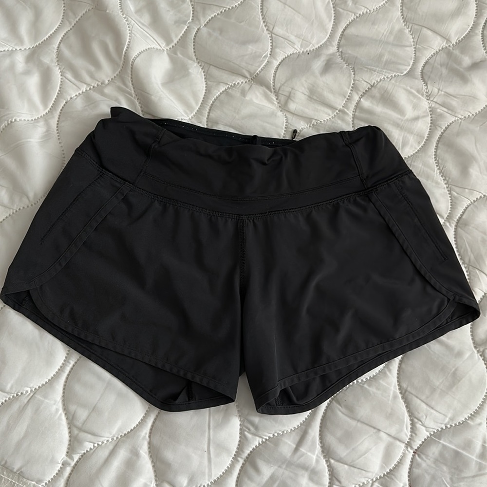 Womens Lululemon Speed Up Low-Rise Lined Short 2.5" size 4 Black